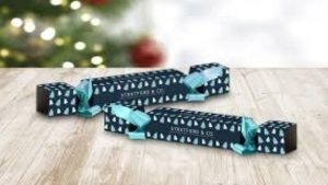 Personalised Crackers for a Festive Touch of Luxury